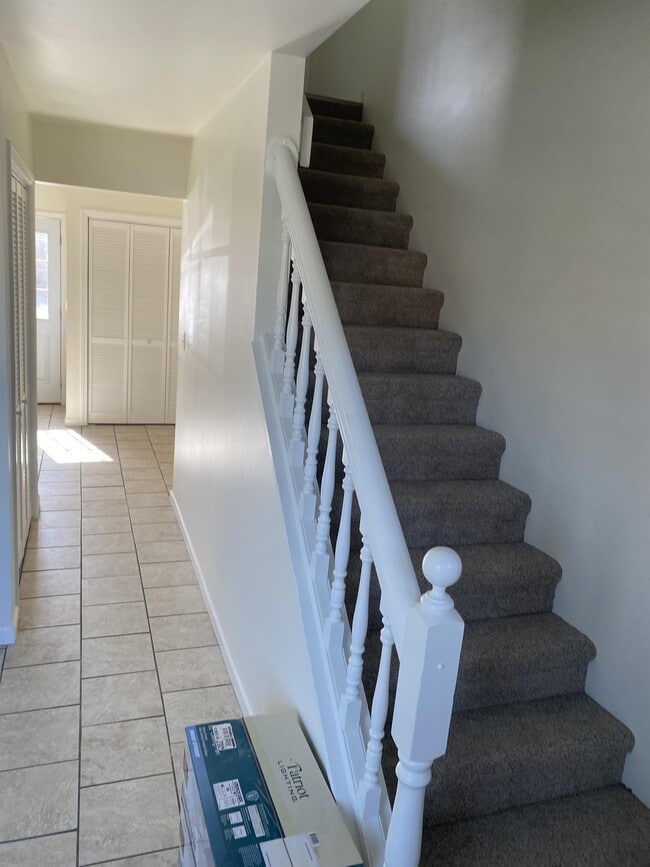 property at 106 E Vine St