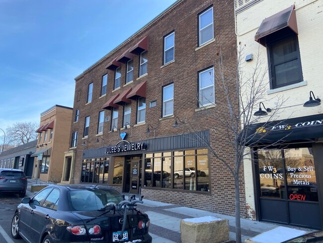 501 S Front St, Unit B