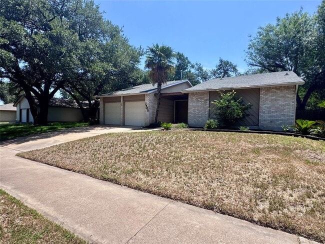 property at 7405 West Gate Blvd