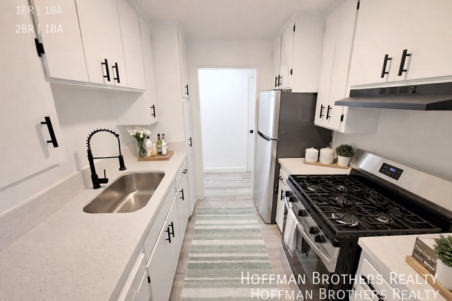 11744 Runnymede St, Unit 115