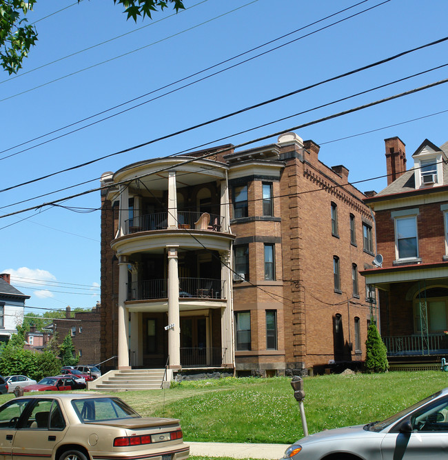 4901 Friendship Ave in Pittsburgh, PA - Building Photo - Building Photo