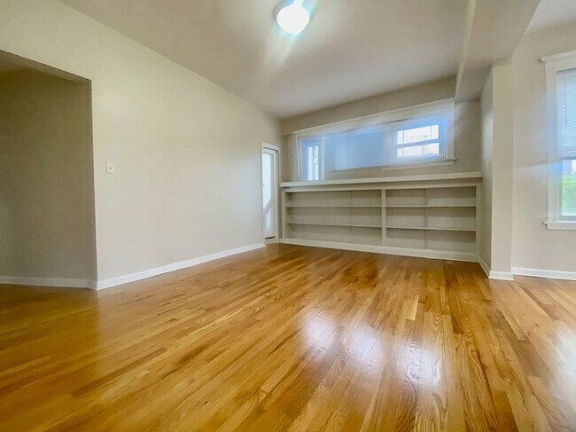 7505 N Greenview Ave in Chicago, IL - Building Photo - Building Photo