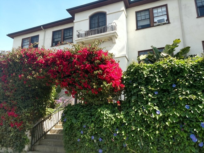 860 E Kensington Rd, Unit 868 12