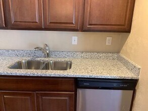 5401 Gibson Dr in The Colony, TX - Building Photo - Building Photo