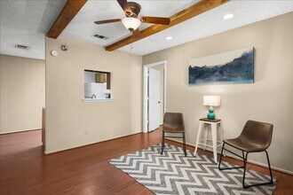 1624 Aquarena Springs Dr in San Marcos, TX - Building Photo - Building Photo