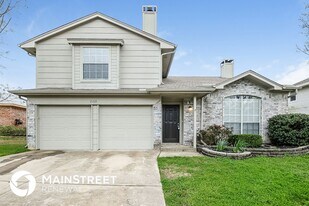 7109 Woodhinge Dr in Benbrook, TX - Building Photo