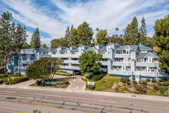 1501 N Brea Blvd in Fullerton, CA - Foto de edificio - Building Photo