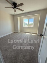 569 N 12th St in Laramie, WY - Foto de edificio - Building Photo
