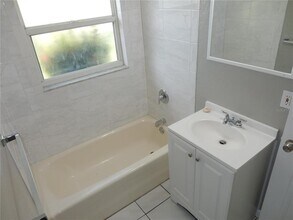 23011 Gulf Coast Ave in Port Charlotte, FL - Building Photo - Building Photo