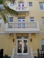 1615 Pennsylvania Ave in Miami Beach, FL - Building Photo
