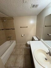 7901 Parkwood Dr in Little Rock, AR - Building Photo - Building Photo