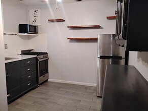 1025 Landmark Dr, Unit Cozy Apartment in Mcdonough, GA - Building Photo - Building Photo
