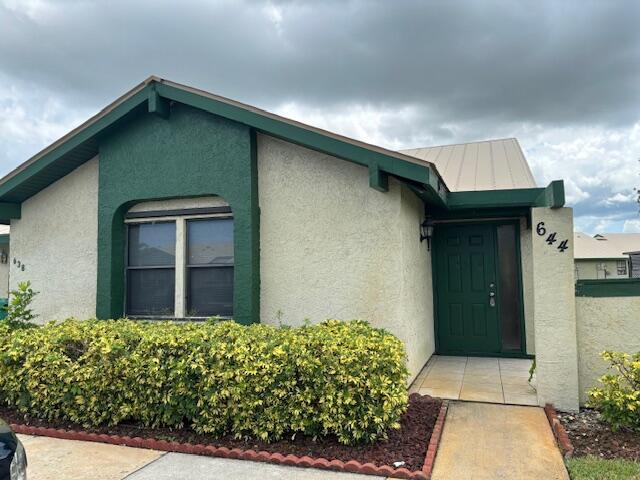 644 SW Jeanne St in Port St. Lucie, FL - Building Photo