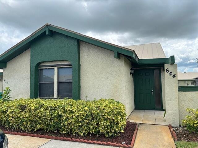 644 SW Jeanne St