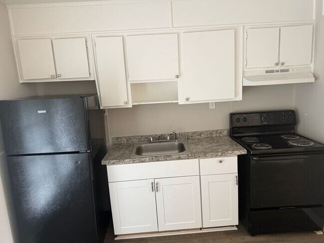1676 Briarcliff Rd NE in Atlanta, GA - Building Photo - Building Photo