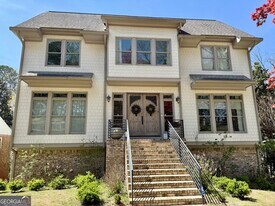 1742 Helen Dr NE in Atlanta, GA - Building Photo