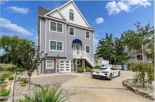 296 Alabama Ave in Toms River, NJ - Building Photo