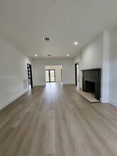 816 NE 91st Terrace in Miami Shores, FL - Building Photo - Building Photo