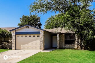 6846 Columbia Ridge Dr in Converse, TX - Building Photo - Building Photo