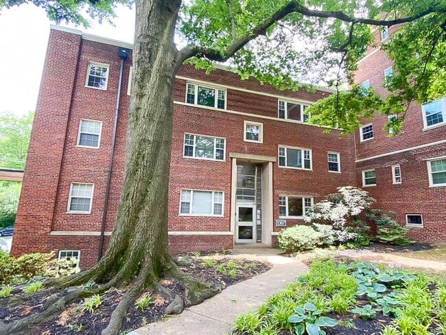 property at 1307 N Ode St