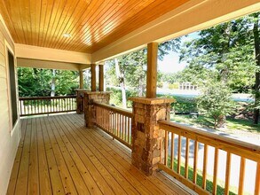 931 Tunnel Rd in Asheville, NC - Building Photo - Building Photo