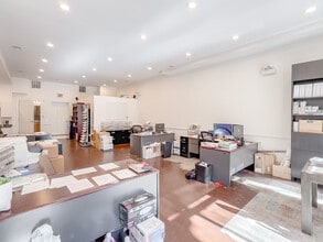 1724 W Belmont Ave, Unit A02C in Chicago, IL - Building Photo - Building Photo