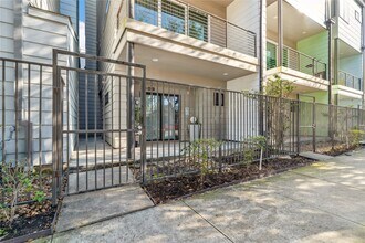 2809 St Emanuel St in Houston, TX - Building Photo - Building Photo