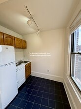 4 Milford St, Unit 302 in Boston, MA - Building Photo - Building Photo
