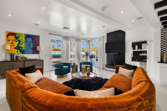 property at 2325 N Girasol Ave