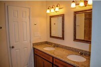 6118 Shadow Isle Ln photo'