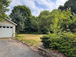 26 Fowler St in Keene, NH - Building Photo - Building Photo