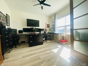 5730 Friesian Dr in Bellview, FL - Building Photo - Building Photo