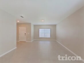 220 Garnet Ave in Kissimmee, FL - Building Photo - Building Photo