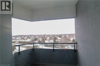 200 Jamieson Pkwy in Cambridge, ON - Building Photo - Building Photo