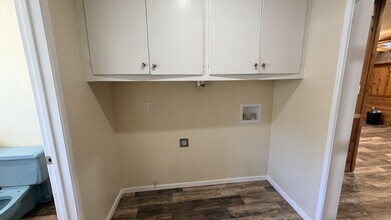 54141 Pine Crest Ave in Idyllwild, CA - Building Photo - Building Photo