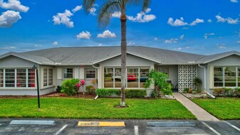14716 Canalview Dr in Delray Beach, FL - Building Photo
