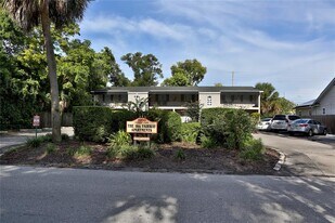 3200 Fairway Ln in Orlando, FL - Building Photo