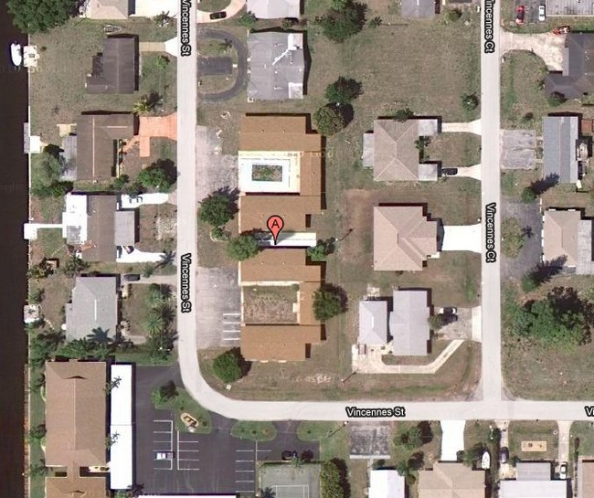 4921 Vincennes St in Cape Coral, FL - Building Photo - Building Photo