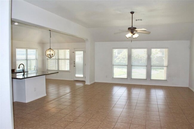 1001 Emory Fields Cove in Hutto, TX - Building Photo - Building Photo