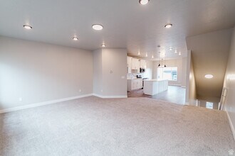 663 E 730 N in Hyrum, UT - Building Photo - Building Photo