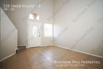 528 Green Village Ct-Unit -B in El Paso, TX - Building Photo - Building Photo
