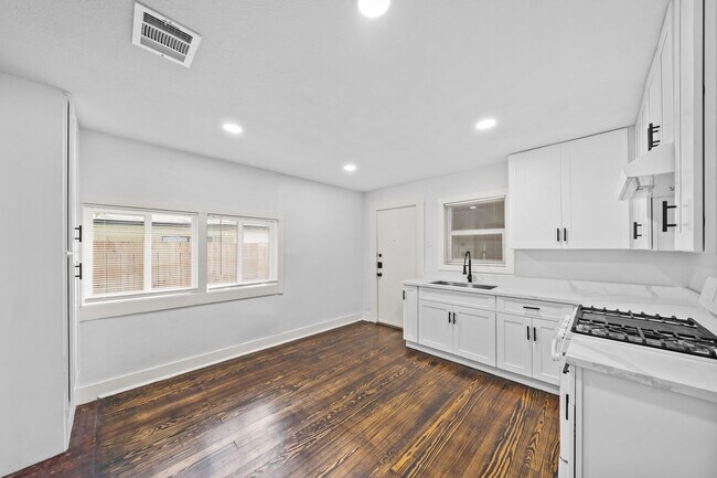 4208 Delhi St in Houston, TX - Building Photo - Building Photo