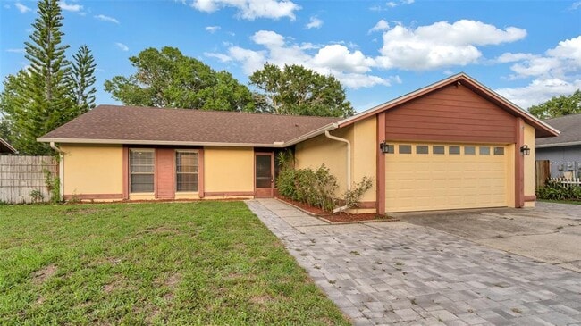 6725 Islander Ln in Tampa, FL - Building Photo - Building Photo