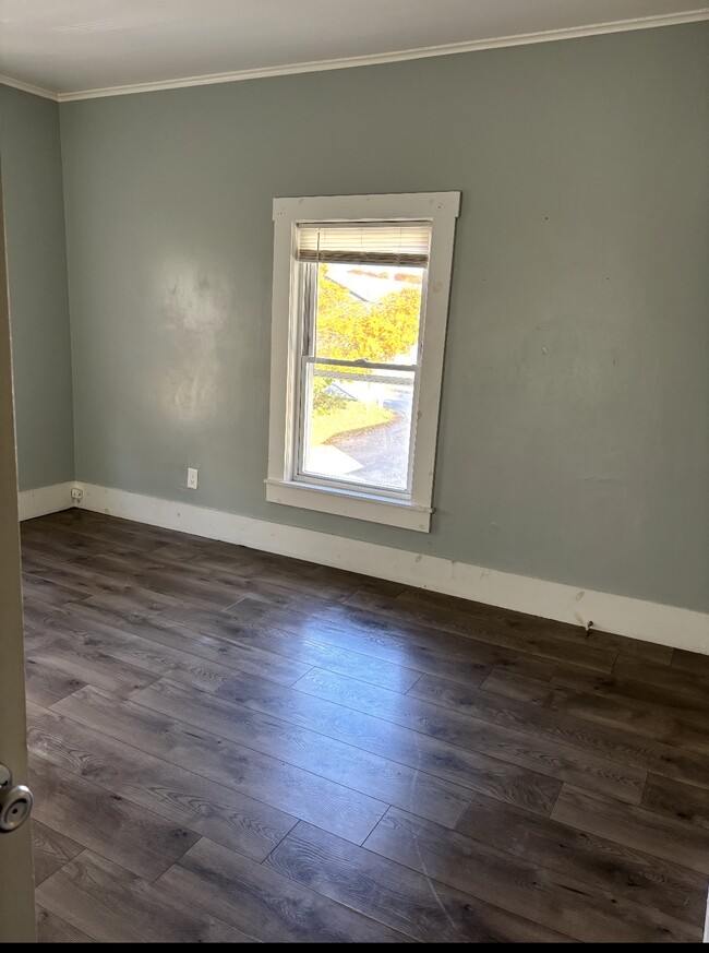 property at 185 Lake St