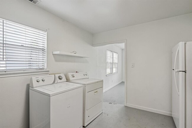 1708 Chicon St in Austin, TX - Building Photo - Building Photo