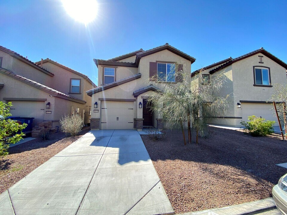 6229 Clackamas Ct in Las Vegas, NV - Building Photo