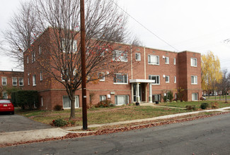 306 Adams Ave in Alexandria, VA - Building Photo - Building Photo