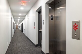 Brainard Flats in Detroit, MI - Foto de edificio - Interior Photo