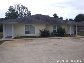 610 E 35th St in Texarkana, AR - Building Photo - Building Photo