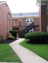 Cloister Gardens in Ephrata, PA - Building Photo - Building Photo